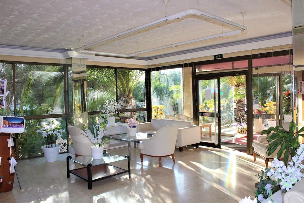 Bj Bei Juan Hostal Сийот Екстериор снимка